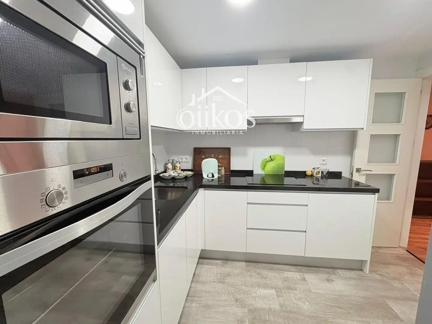 Küche von Wohnung zum Verkauf in Salamanca mit Heizung, Parkett und Balkon