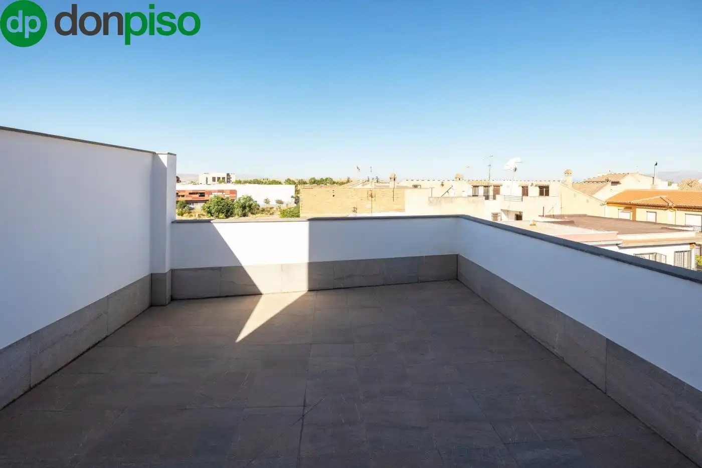 Terrace of Houses for sale in Granada  with Air Conditioner, Heating and Terrace