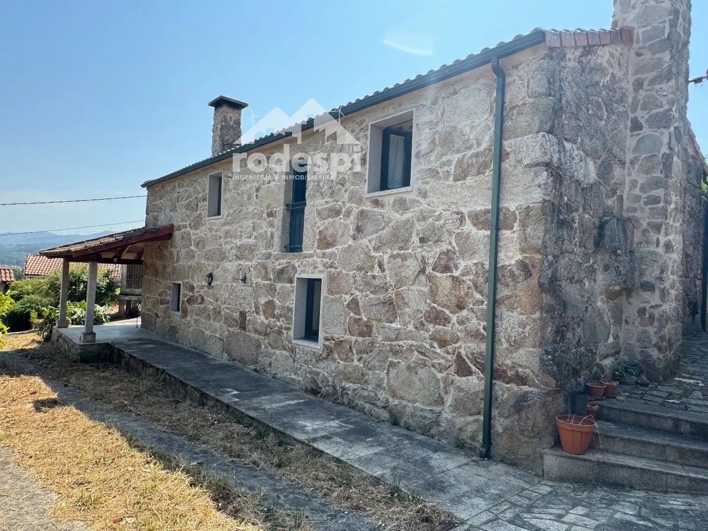 Vista exterior de Casa o chalet en venta en As Neves   con Calefacción, Trastero y Piscina