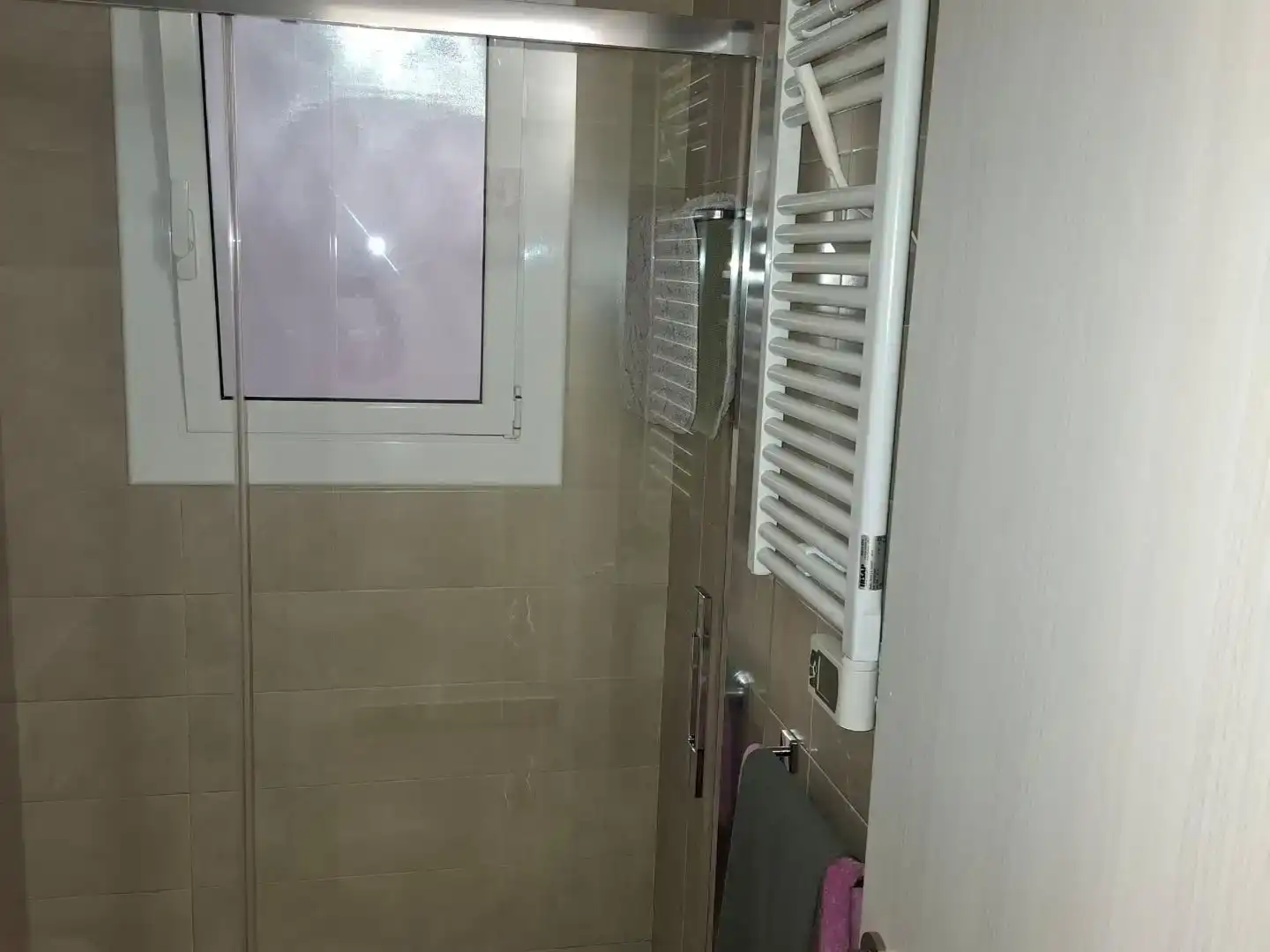 Baño de Piso en venta en  Barcelona Capital con Aire acondicionado, Terraza y Balcón