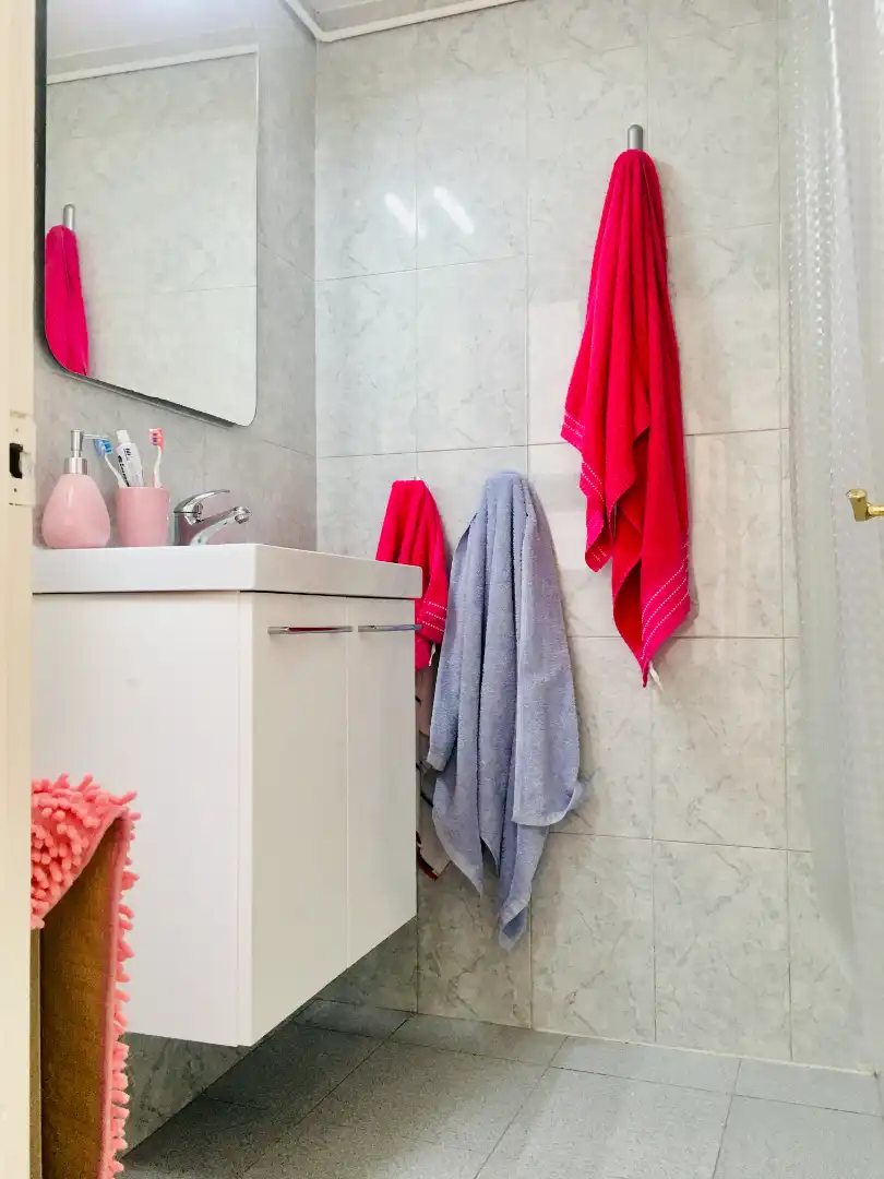 Baño de Piso en venta en Corbera de Llobregat con Calefacción, Parquet y Trastero