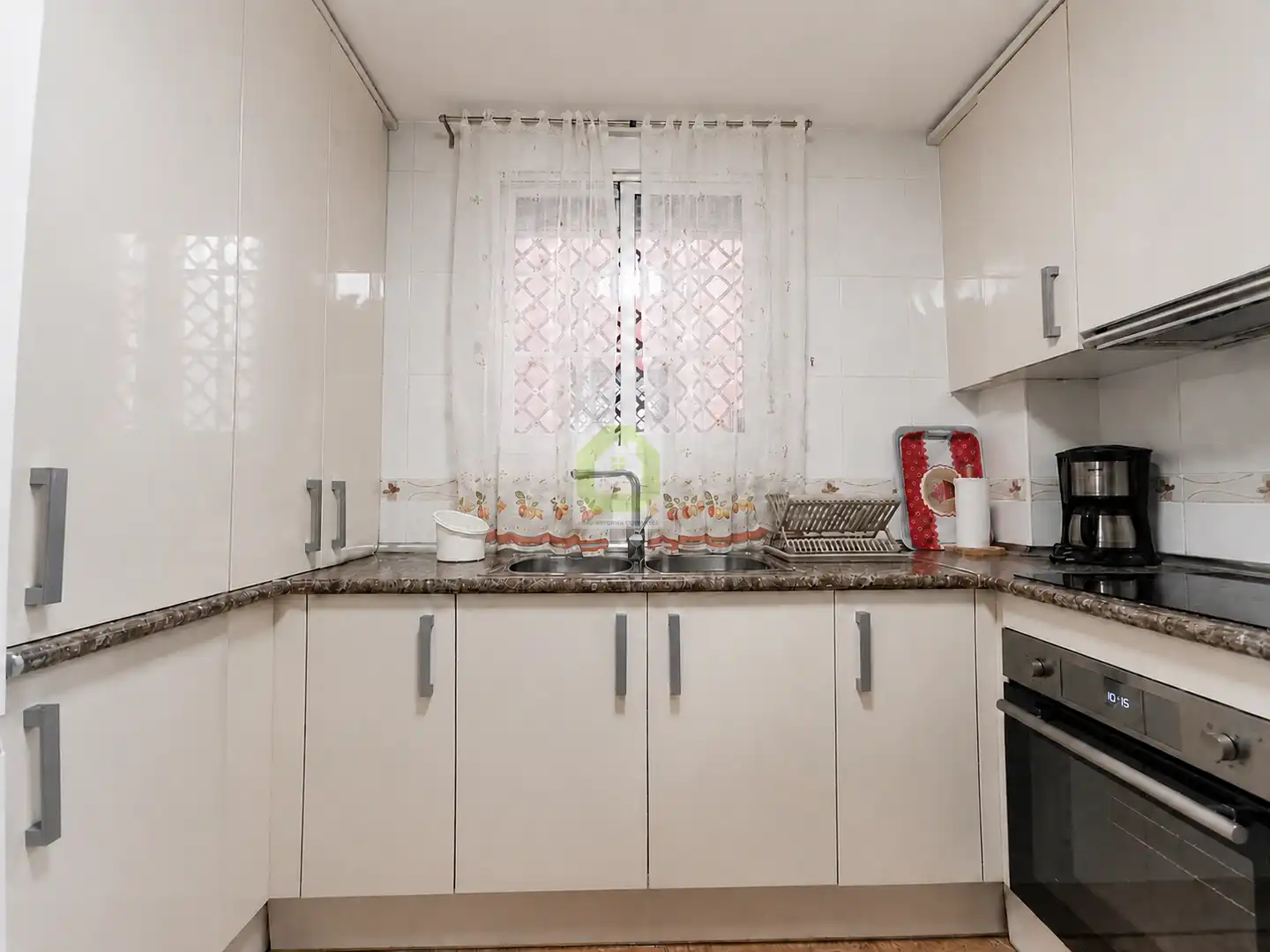 Cocina de Piso de alquiler en Las Gabias con Terraza