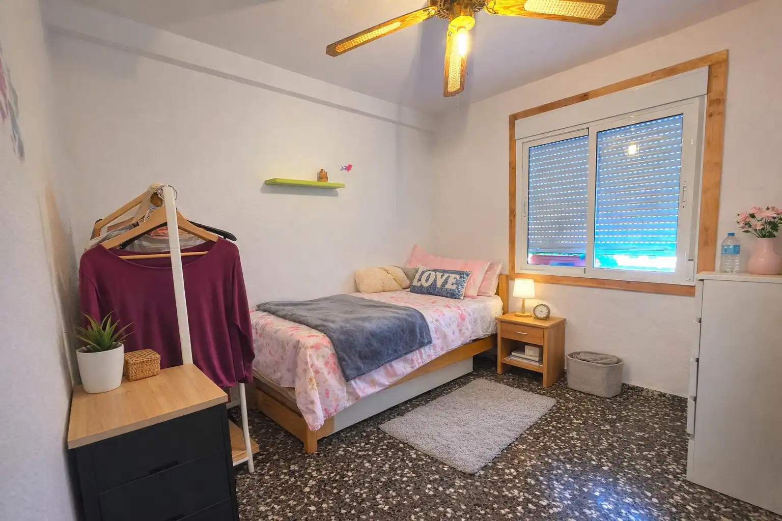 Piso con terraza en venta en Calle Santiago Ramón Y Cajal 106, imagen 3
