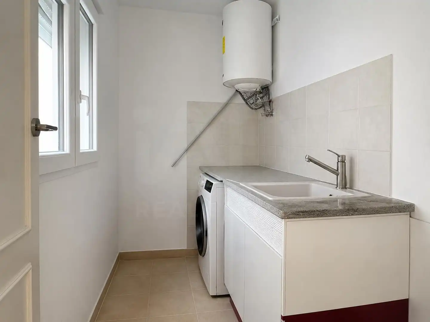 Baño de Piso en venta en Carcaixent con Aire acondicionado y Terraza
