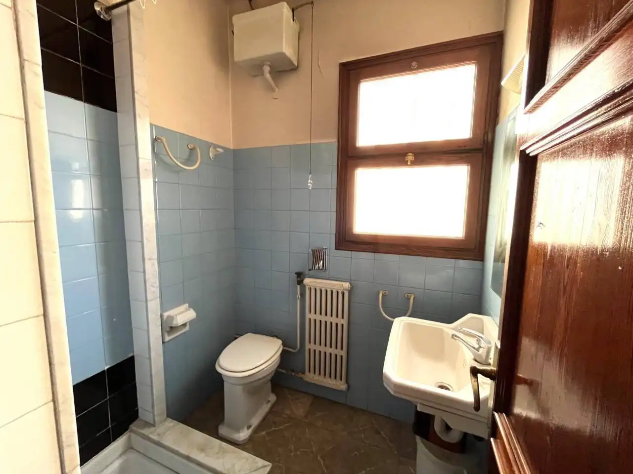 Bany de Casa o xalet en venda en Girona amb Calefacció, Jardí privat i Terrassa