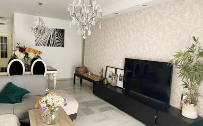 Flat for sale in Avenida Primero de Mayo, 43, La Algaba