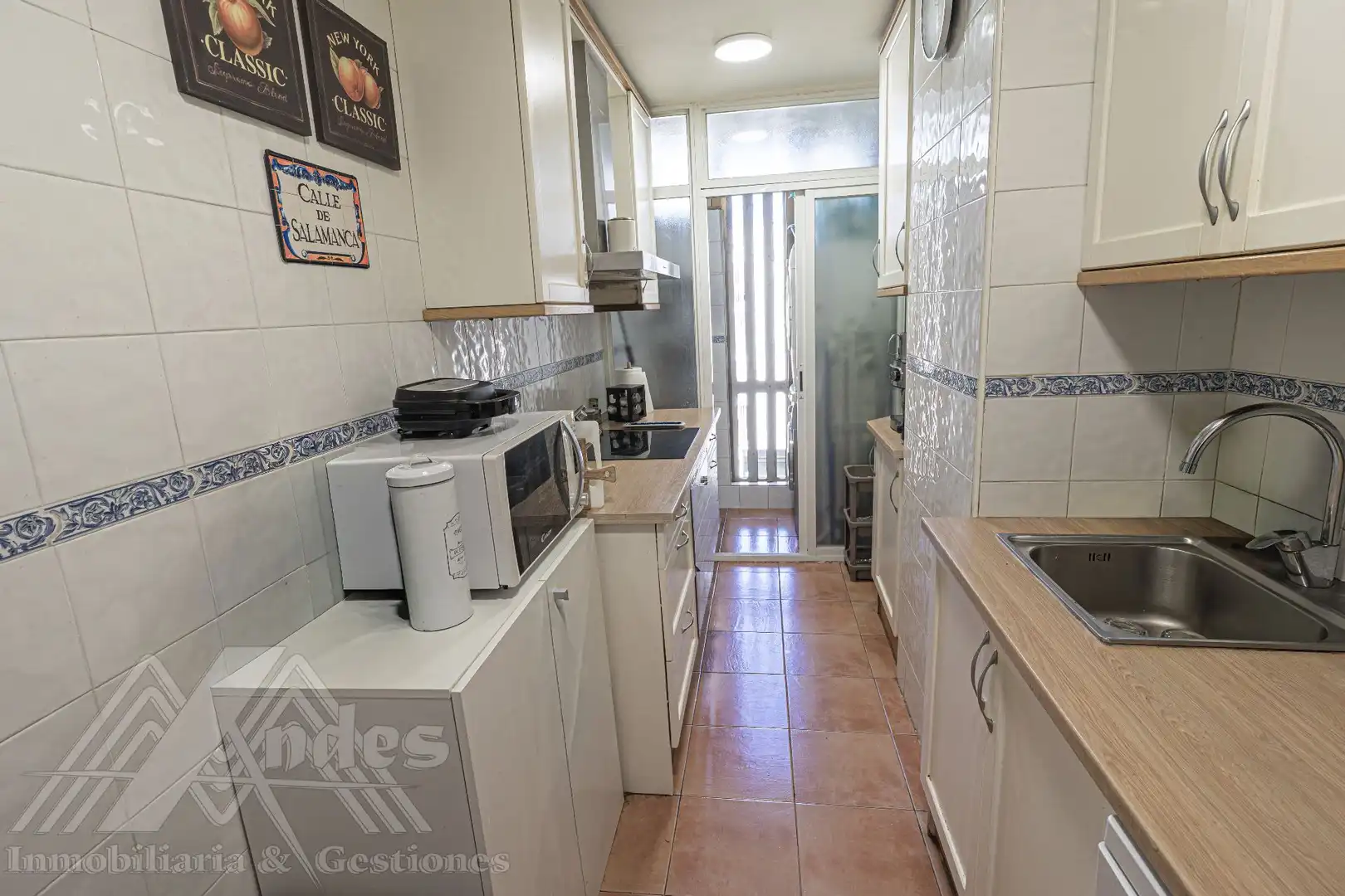 Kitchen of Flat for sale in Majadahonda  with Air Conditioner, Heating and Storage room