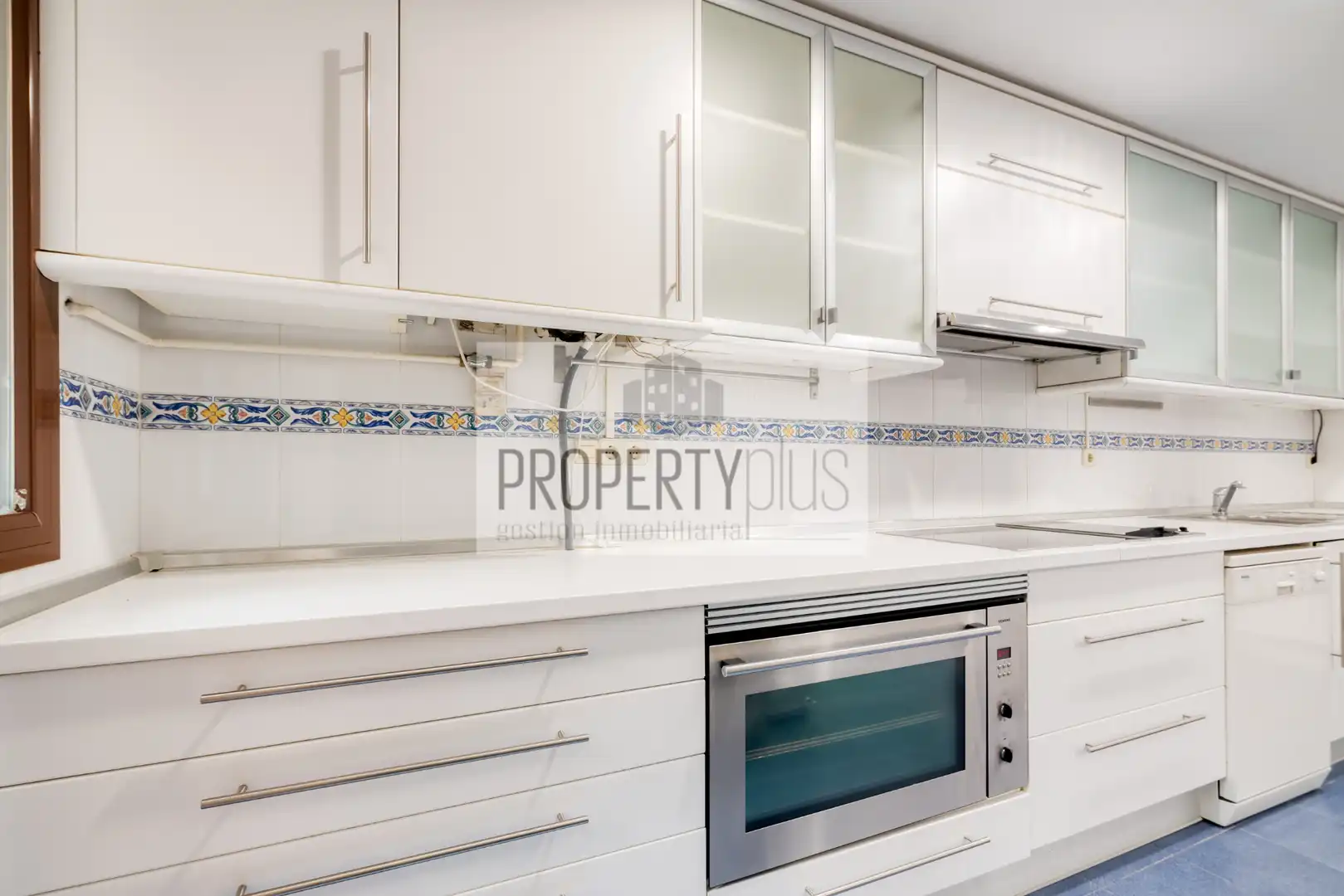 Flat with pool for sale in Calle Castillo de Arévalo 15, imagen 17
