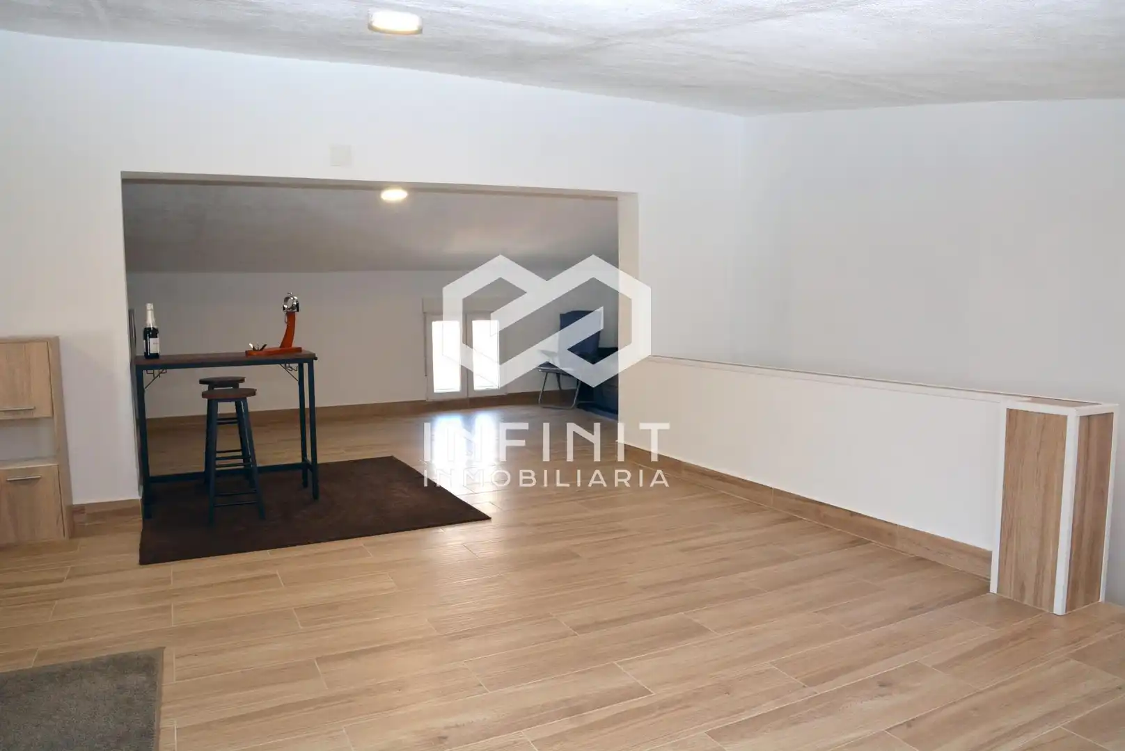 Houses for sale in Mazuecos  with Air Conditioner and Balcony