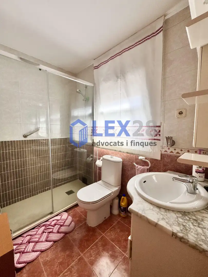 Casa bifamiliare con terrazza in vendita a Calle Garbí, imagen 27