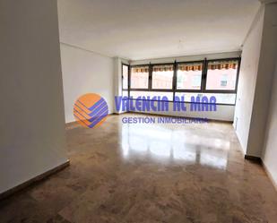 Exterior view of Flat to rent in  Valencia Capital  with Air Conditioner, Private garden and Oven