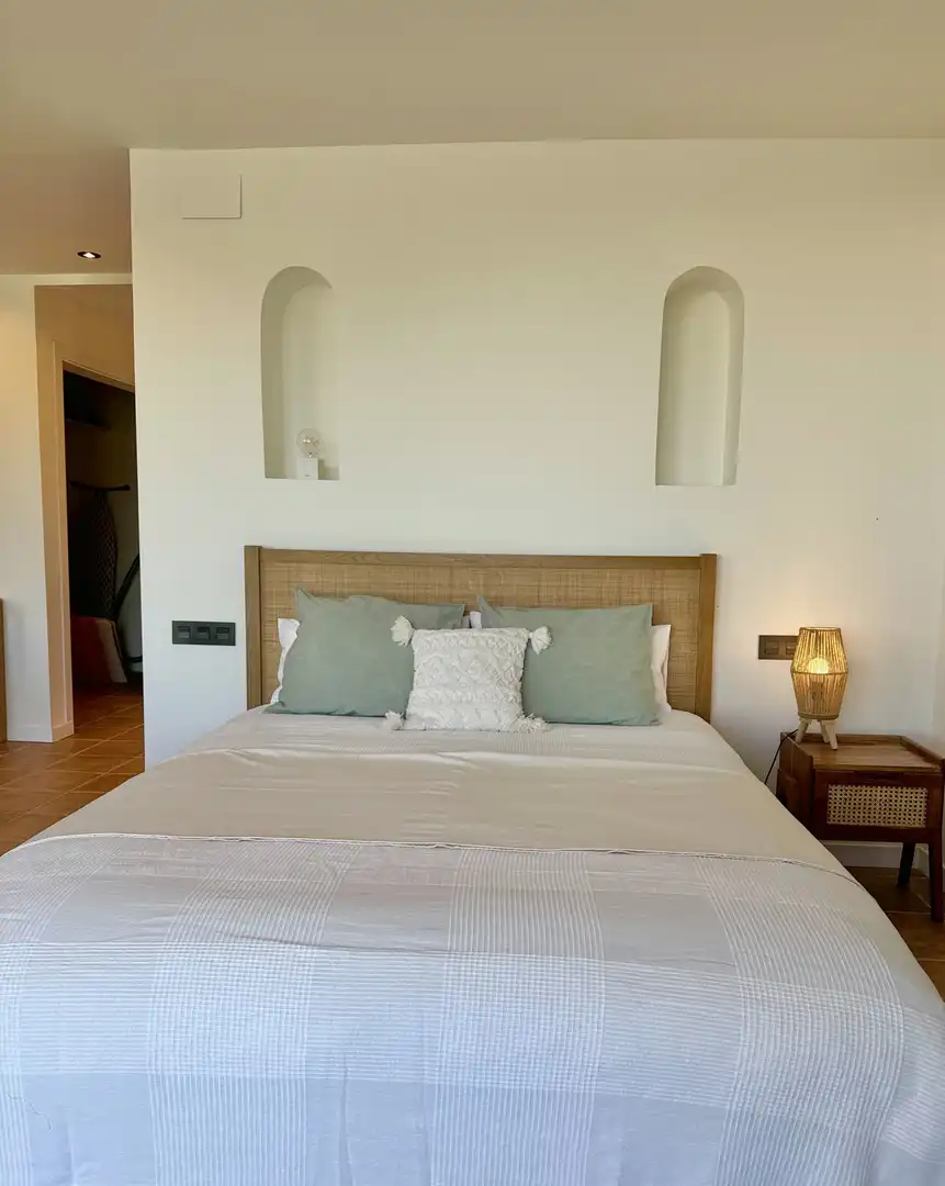 Dormitori de Casa o xalet en venda en Estepona amb Aire condicionat, Terrassa i Moblat