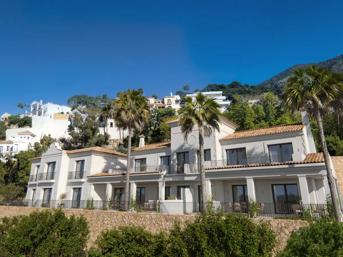 Chalet con piscina en venta en Istán