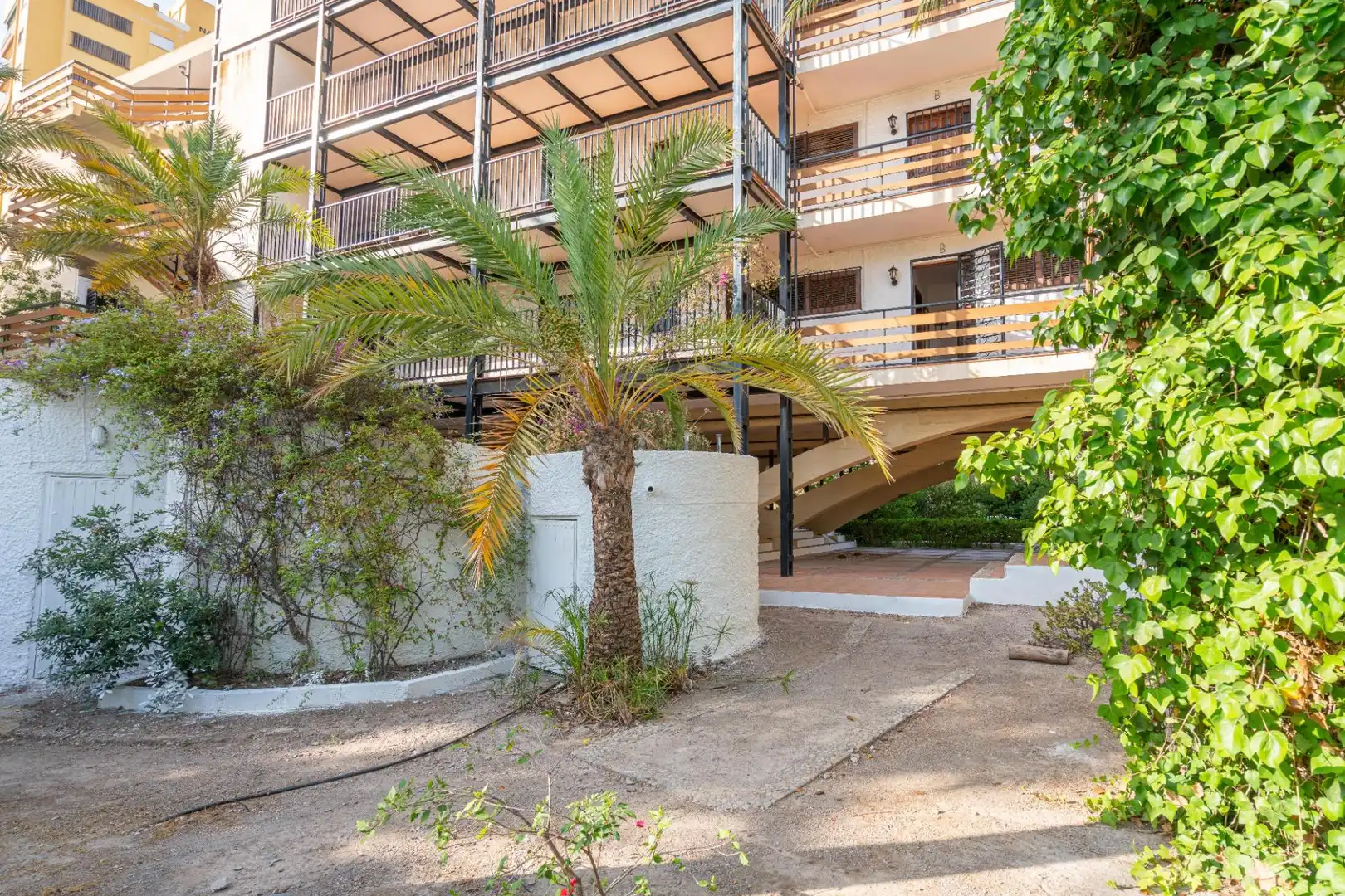 Exterior view of Apartments for rent in Roquetas de Mar  with Furnished and Balcony