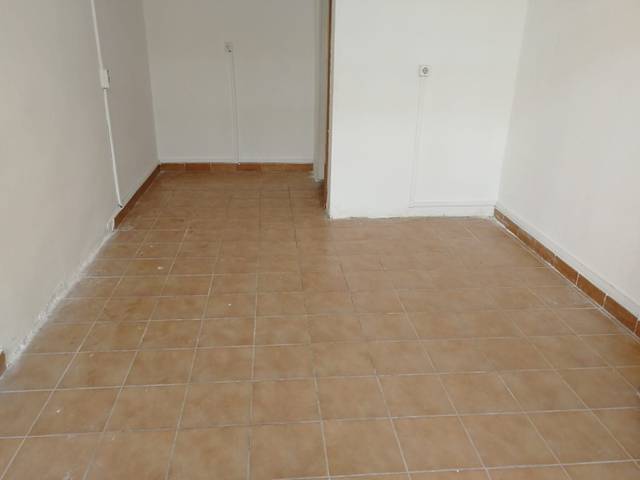 Local comercial en Alquiler en Barrio del Progreso