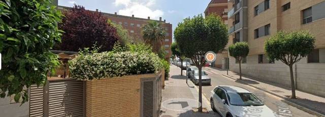 Casa-chalet en Venta en Centre