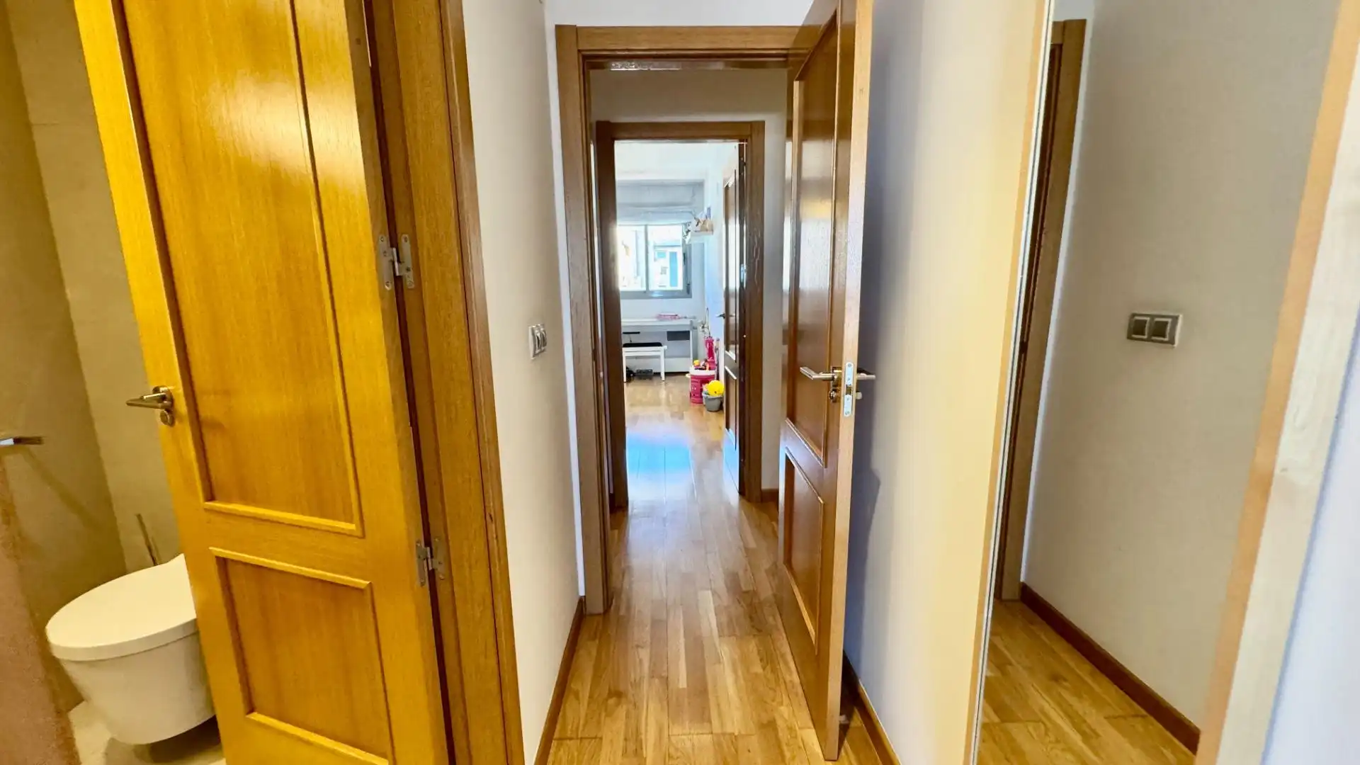 Flat for sale in Avenida Avenida de la Ilustración, 85, Campus de la Salud