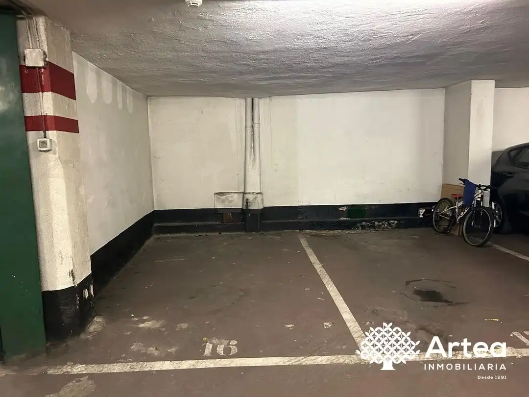 Parkplatz von Garage zum Verkauf in Bilbao 