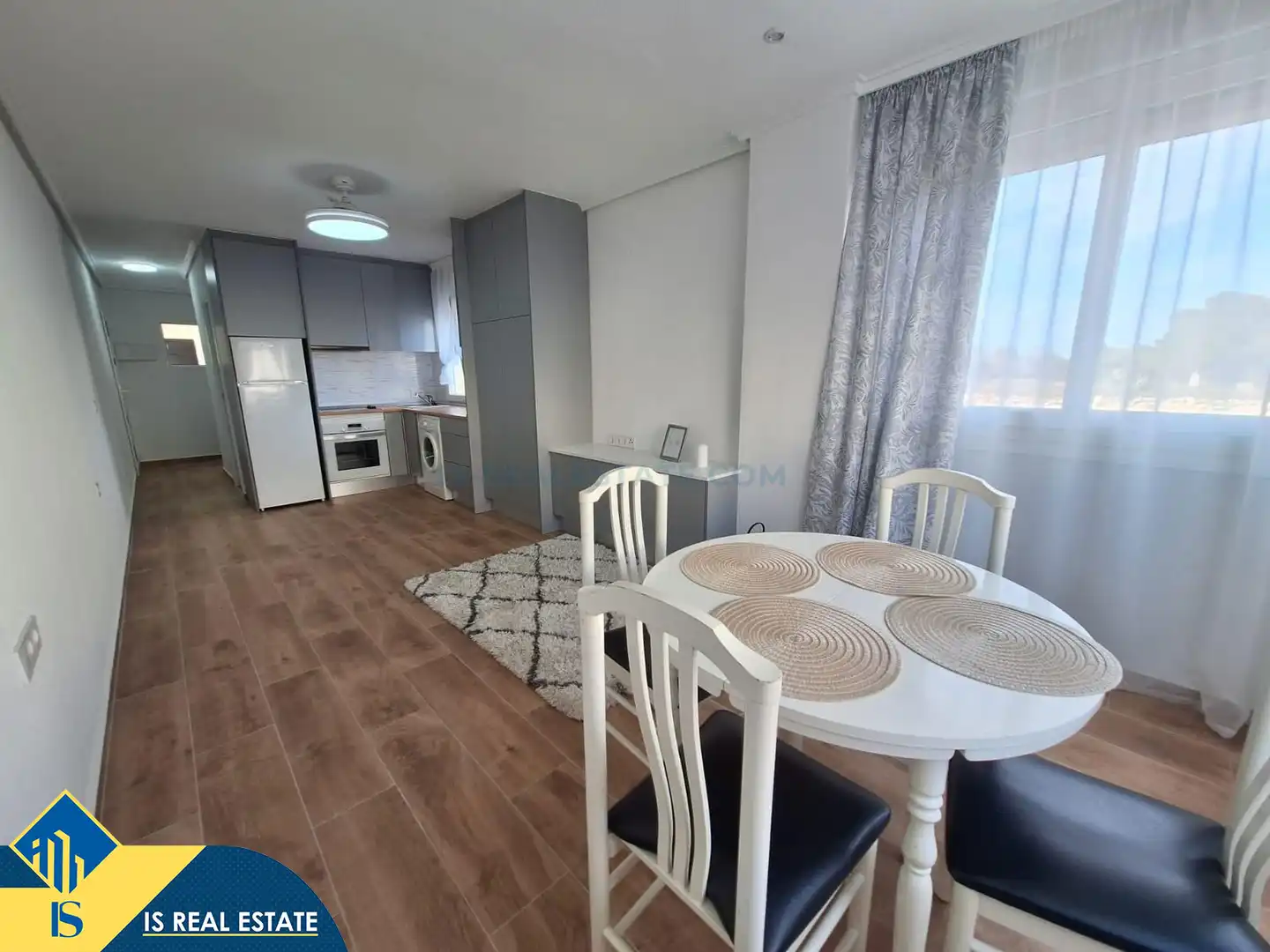 Apartamento en venta en Zona Carrefour - Urbanizaciones