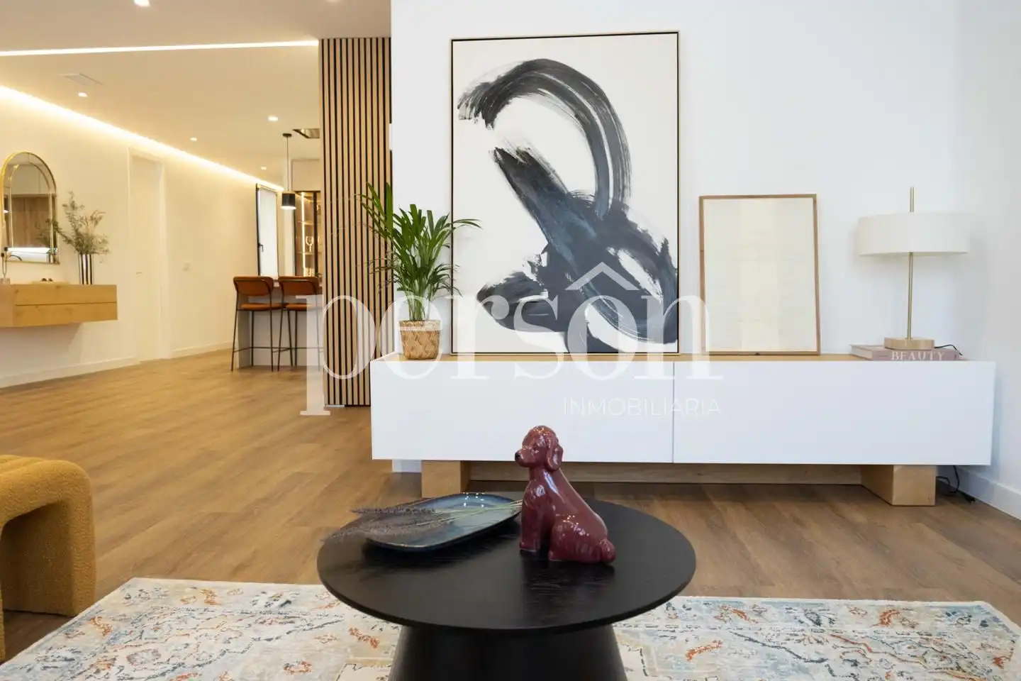 Sala d'estar de Pis en venda en Valencia amb Aire condicionat, Parquet i Moblat