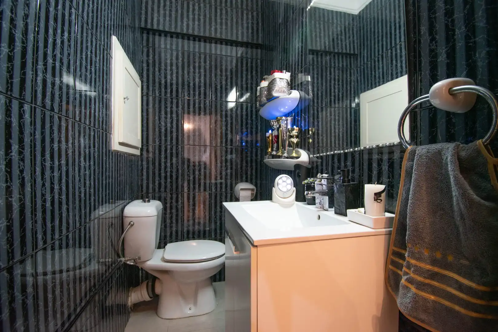 Baño de Apartamento en venta en La Línea de la Concepción