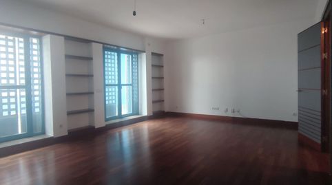 Foto 4 de Piso en venta en Calle Califato, La Pañoleta, Camas