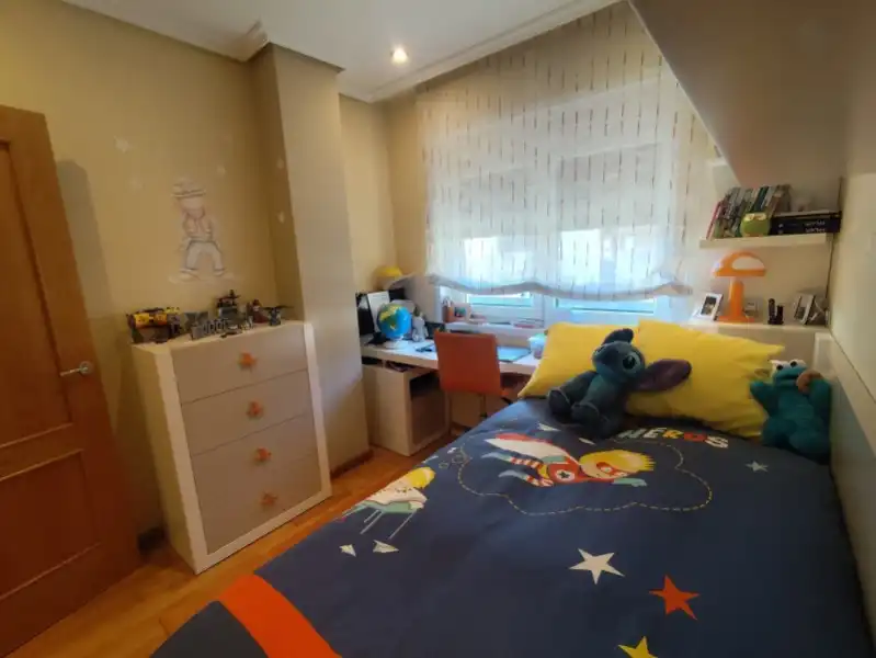 Habitación de Piso en venta en Pravia con Calefacción
