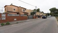 Vista exterior de Casa o xalet en venda en Parets del Vallès amb Aire condicionat