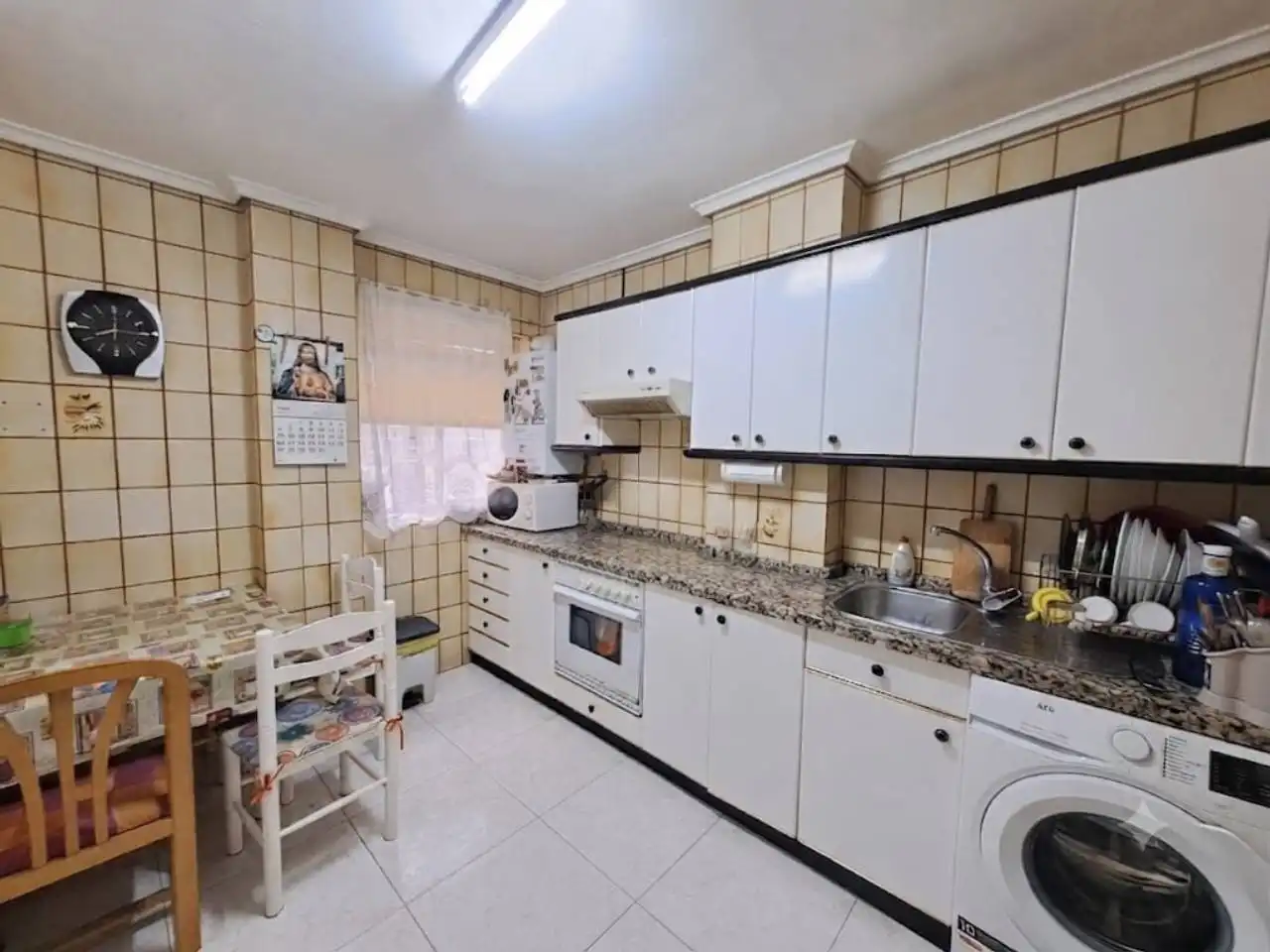 Cuina de Pis en venda en Burgos amb Calefacció i Parquet
