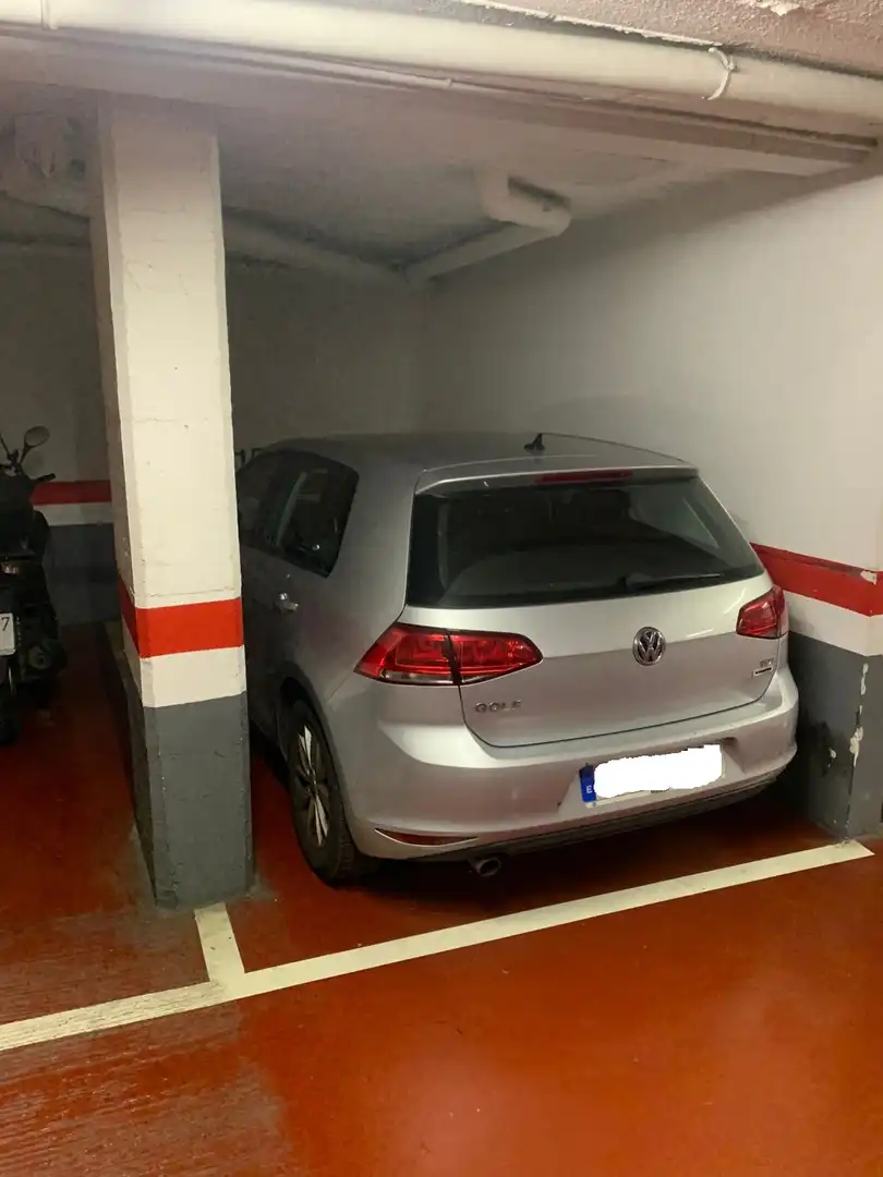 Parkplatz von Garage zur Miete in Barcelona