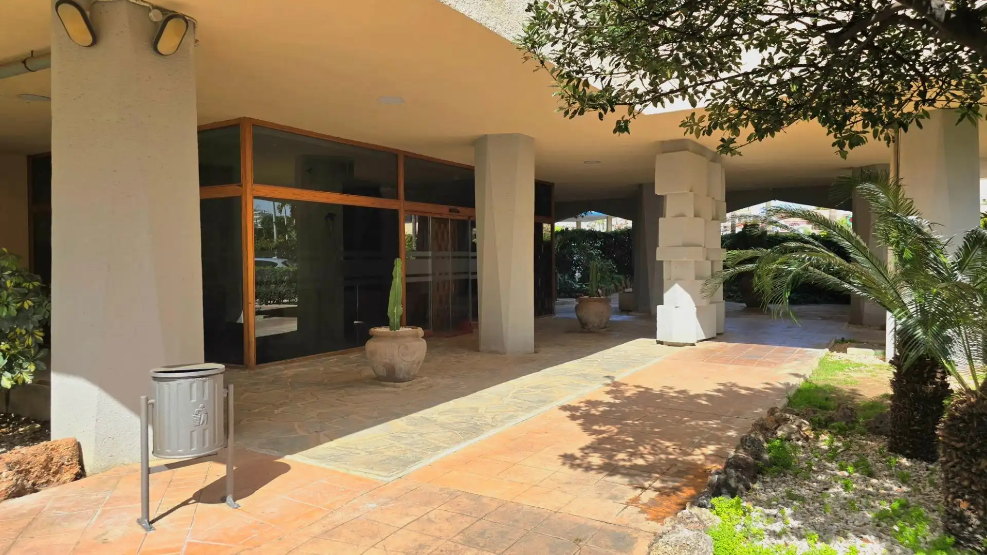 Wohnungen zum Verkauf in Torremolinos mit Privatgarten, Möbliert und Gemeinschaftspool