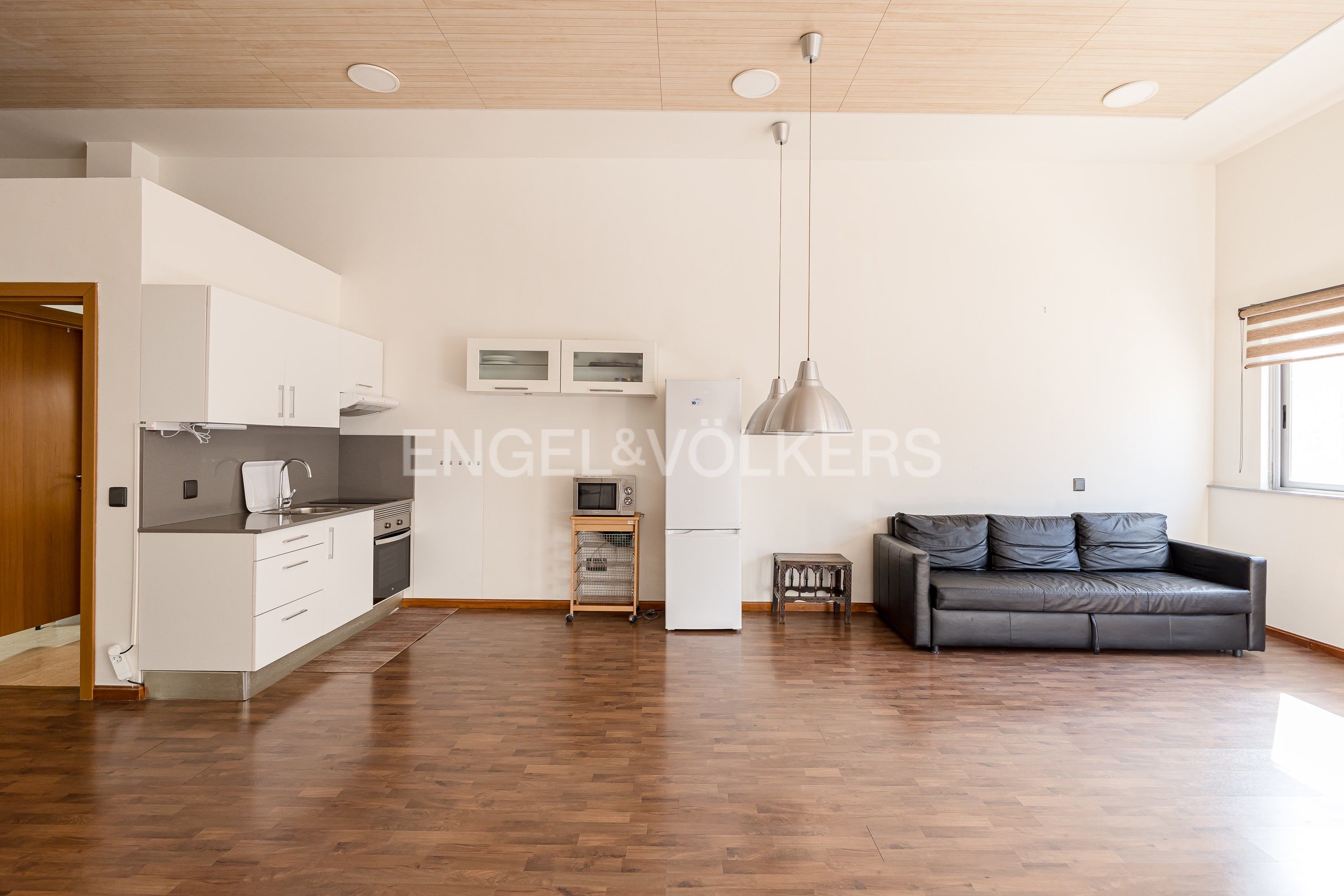 Loft to rent in Avenida de la Industria, Zona Industrial