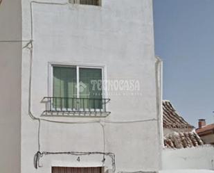 Vista exterior de Casa adosada en venda en Santa Cruz de la Zarza amb Aire condicionat, Calefacció i Terrassa