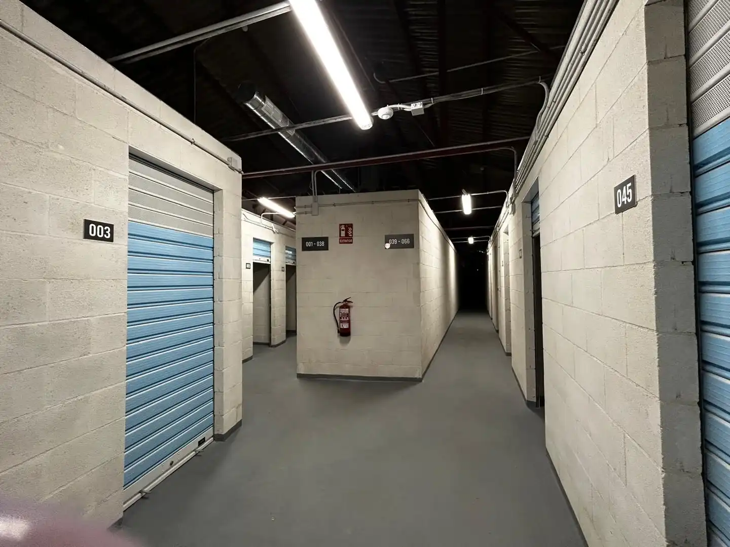Storage room for sale in San Marcelino, Aluche