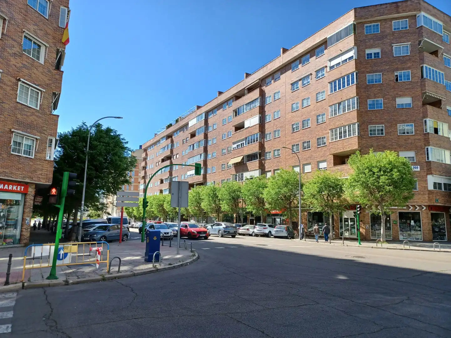Local en traspaso en El Barral Ferial