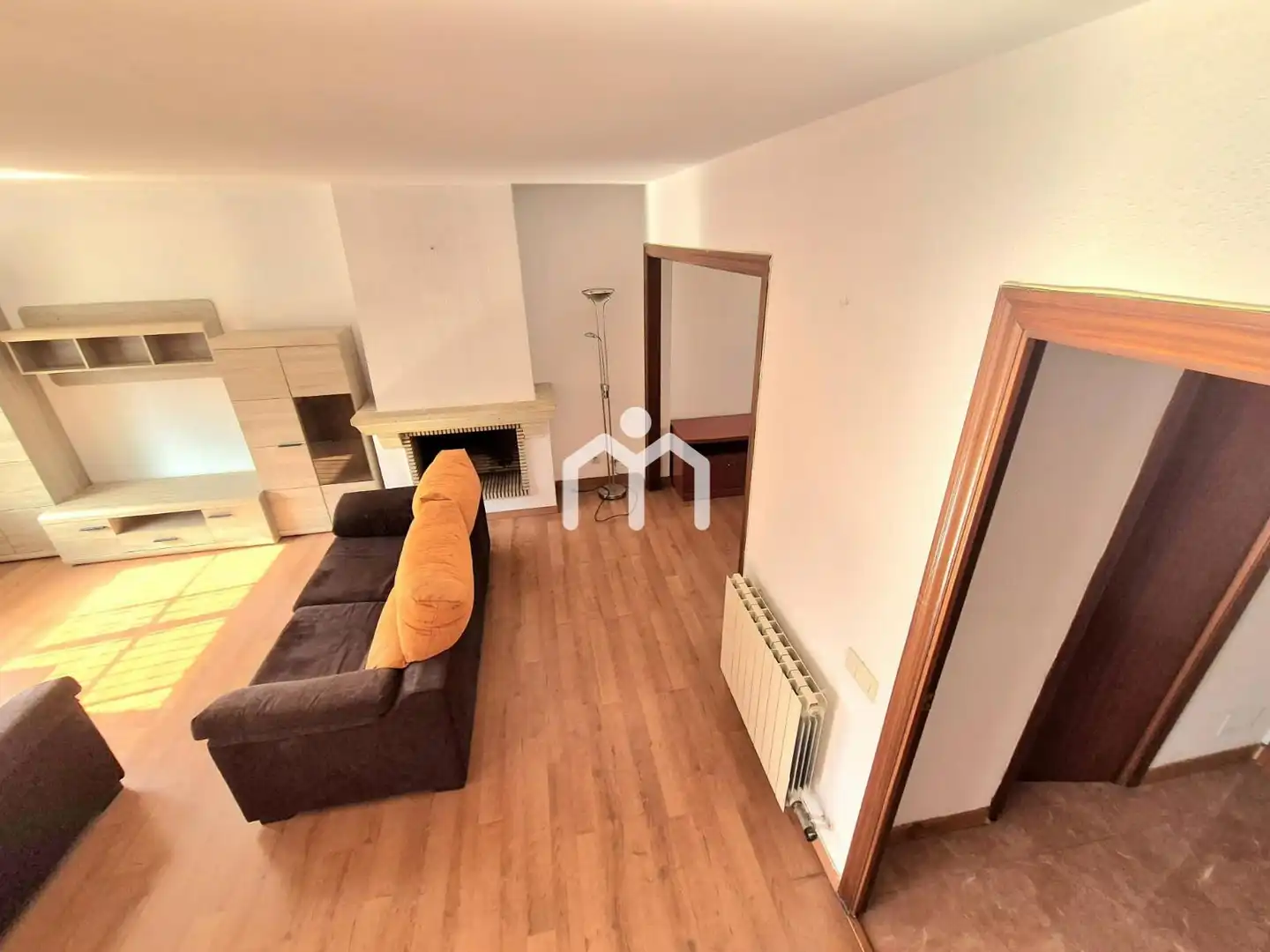 Sala de estar de Casa adosada en venta en Premià de Dalt con Calefacción, Parquet y Terraza