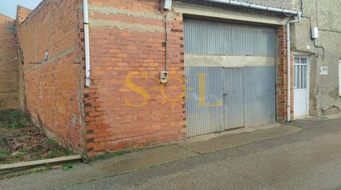 Foto 2 von Fabrikhallen zum Verkauf in Calle Mayor, 4, Zotes del Páramo, León