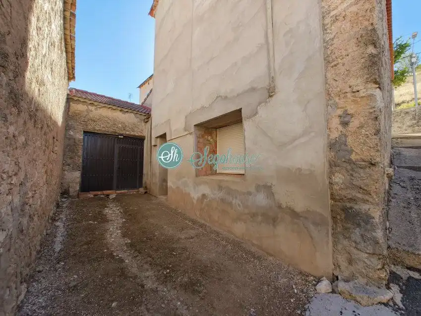 Vista exterior de Casa o chalet en venta en Fuentesoto con Calefacción