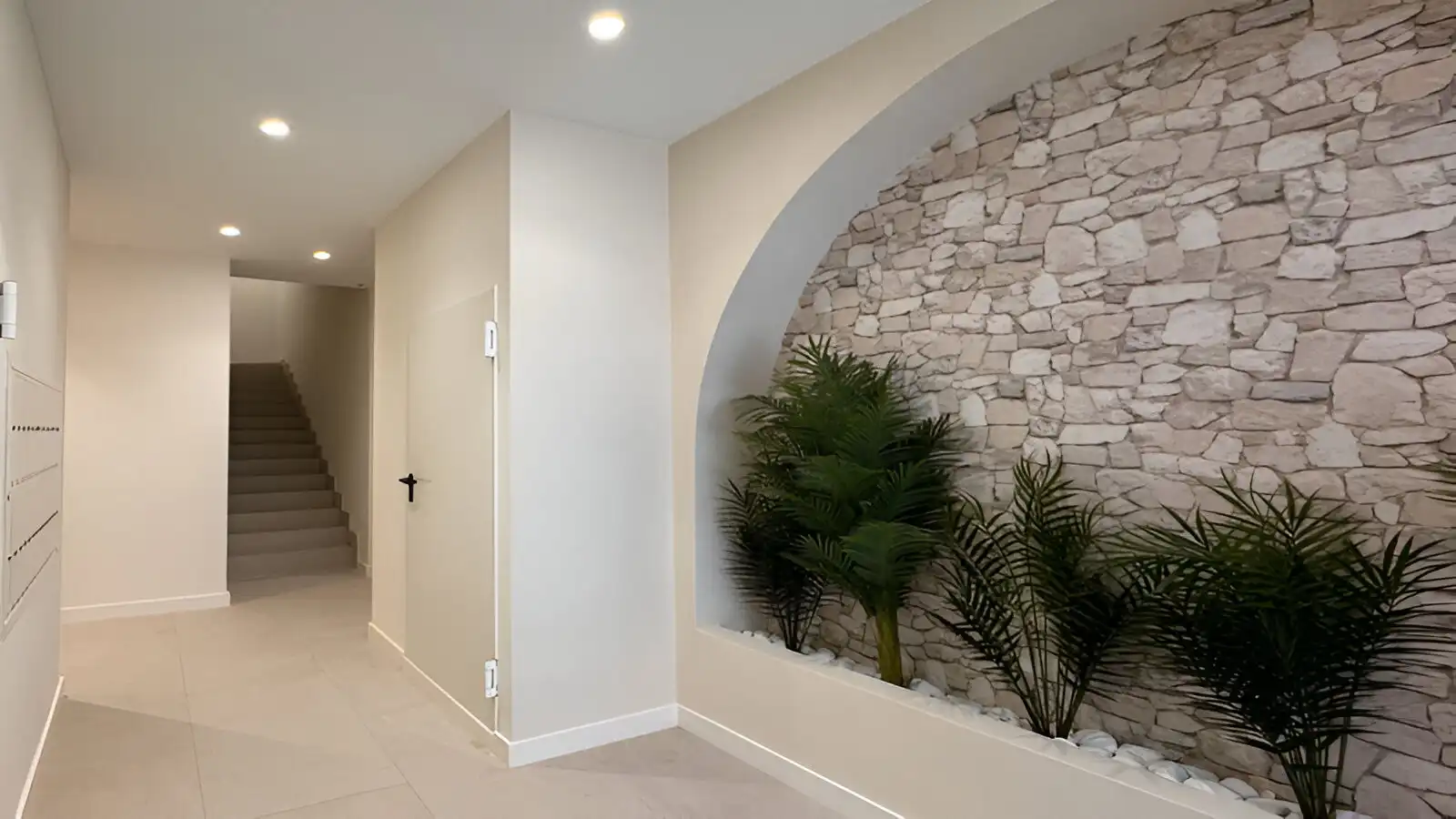 Apartament amb piscina en venda a Nueva Andalucía, imagen 3