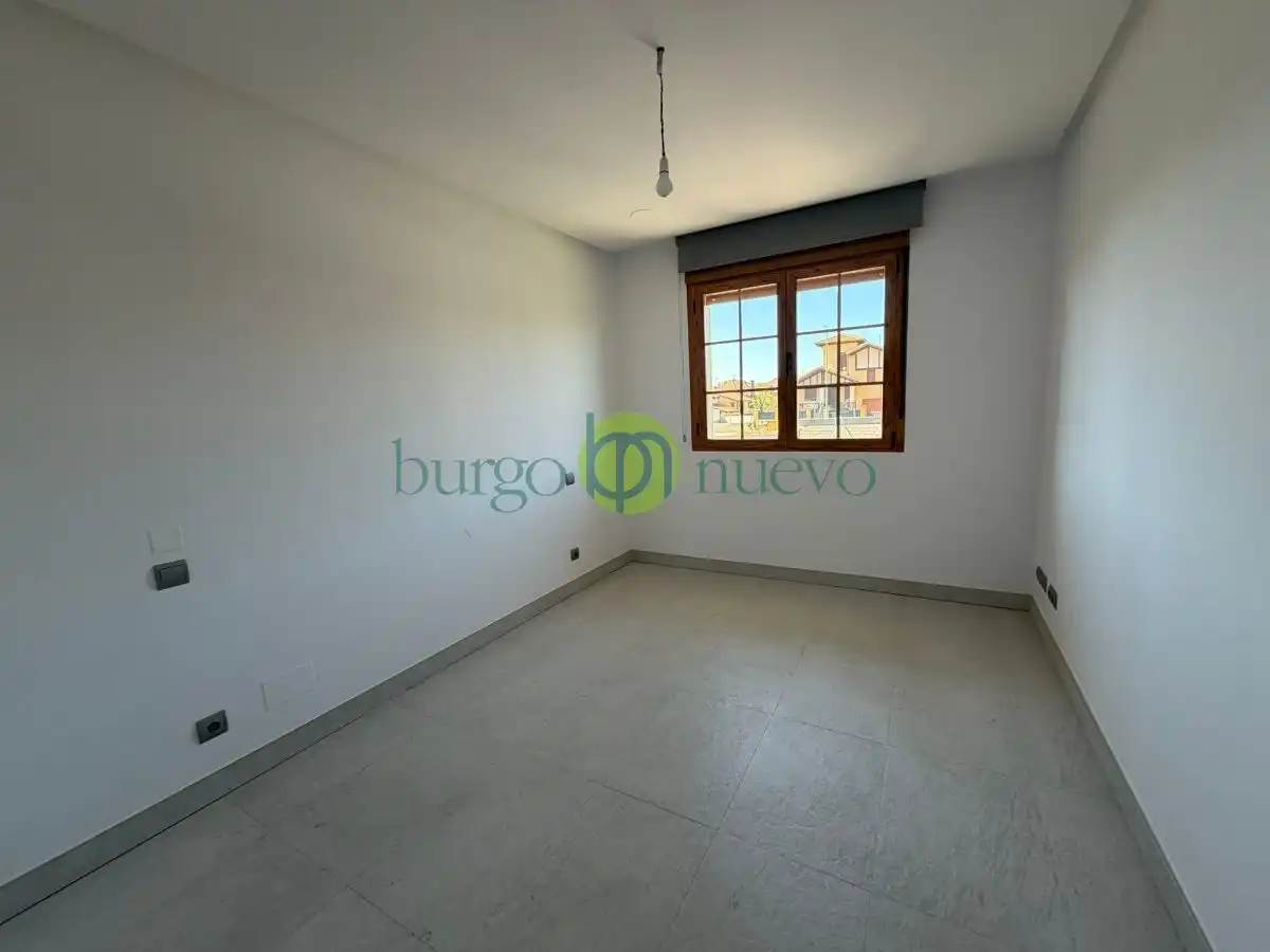 Villa mit Terrasse zur Miete in Calle Monte San Isidro, imagen 7