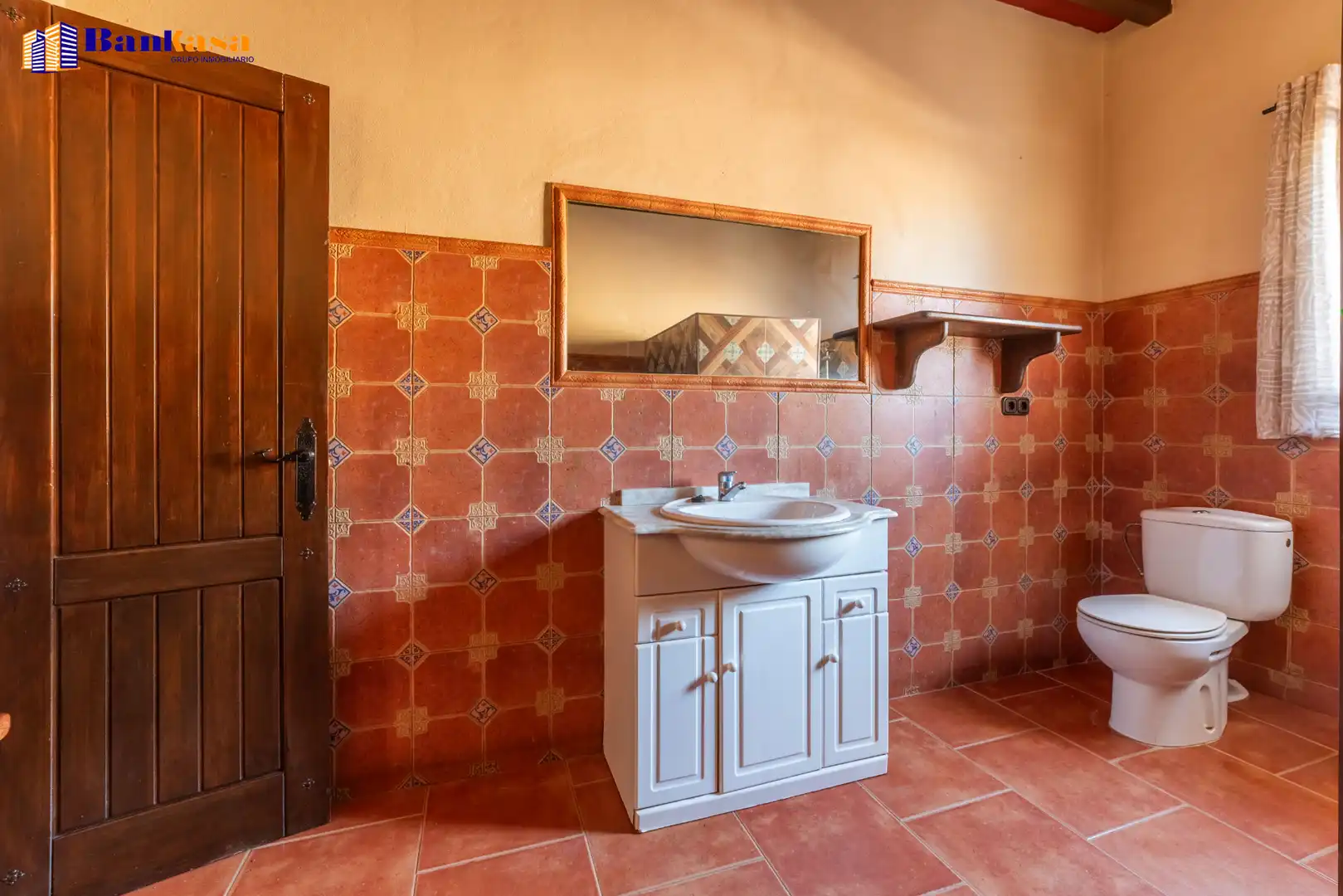Baño de Finca rústica en venta en Antequera con Jardín privado, Piscina y Amueblado