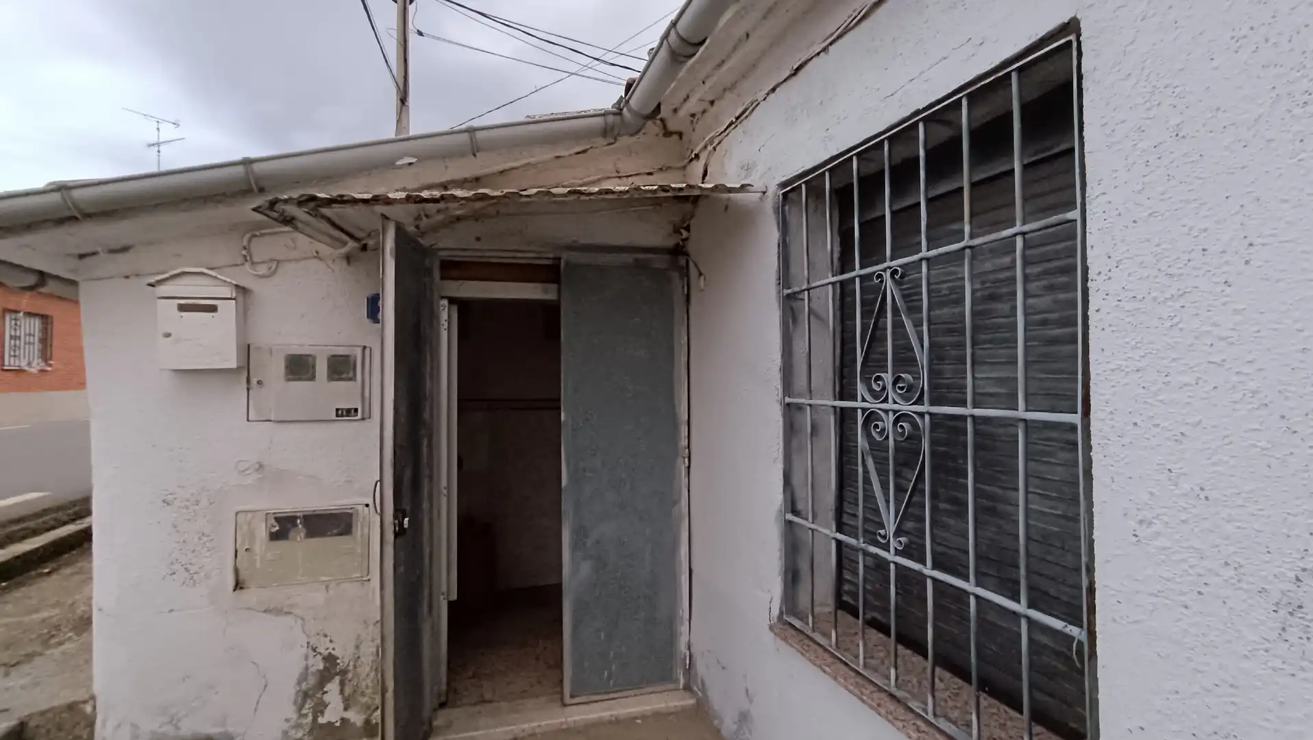 Vista exterior de Finca rústica en venda en Espino de la Orbada amb Moblat