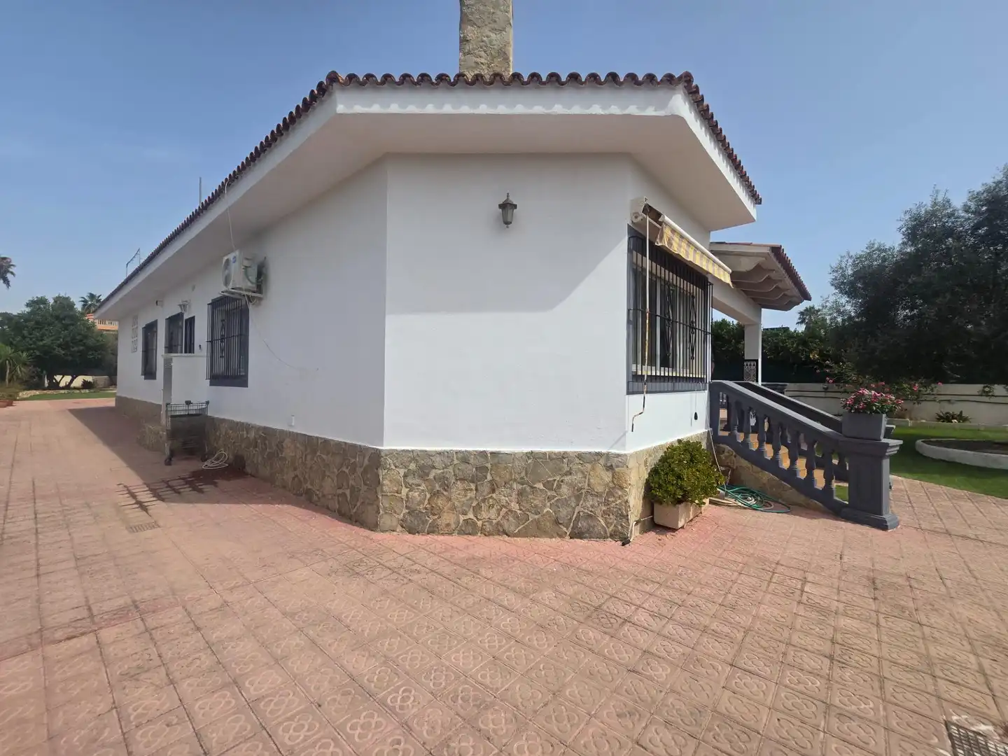 Exterior view of Houses for sale in Llucmajor  with Air Conditioner, Private garden and Storage room
