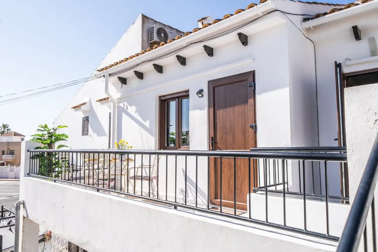 Vista exterior de Apartamento en venta en Torrevieja con Aire acondicionado, Piscina y Amueblado