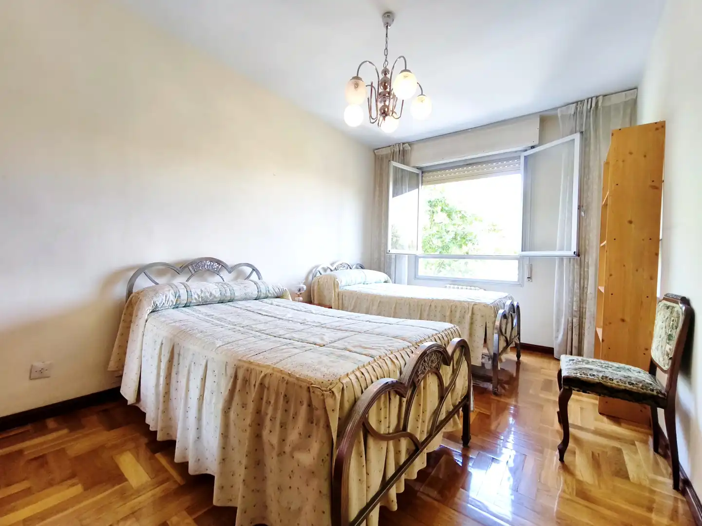 Bedroom of Flat for sale in  Logroño  with Heating, Parquet flooring and Terrace