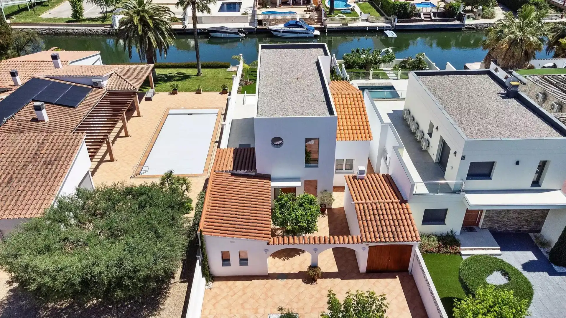 Casa con piscina in vendita a Carrer Segre, imagen 8