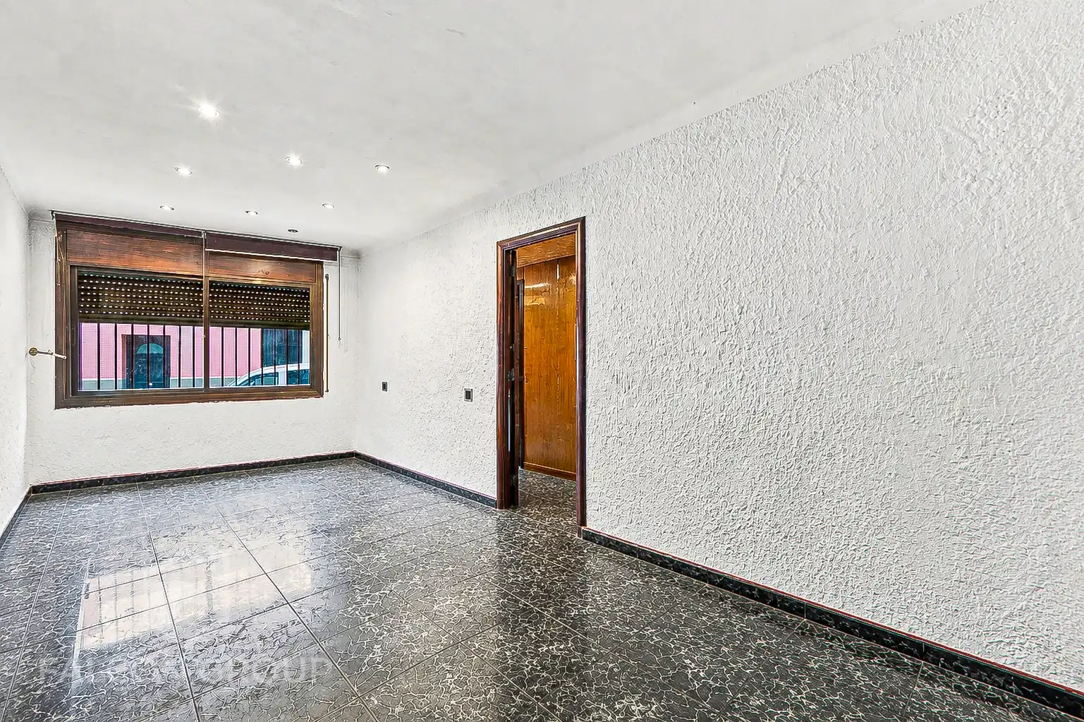 Piso en venta en Barcelona con Terraza