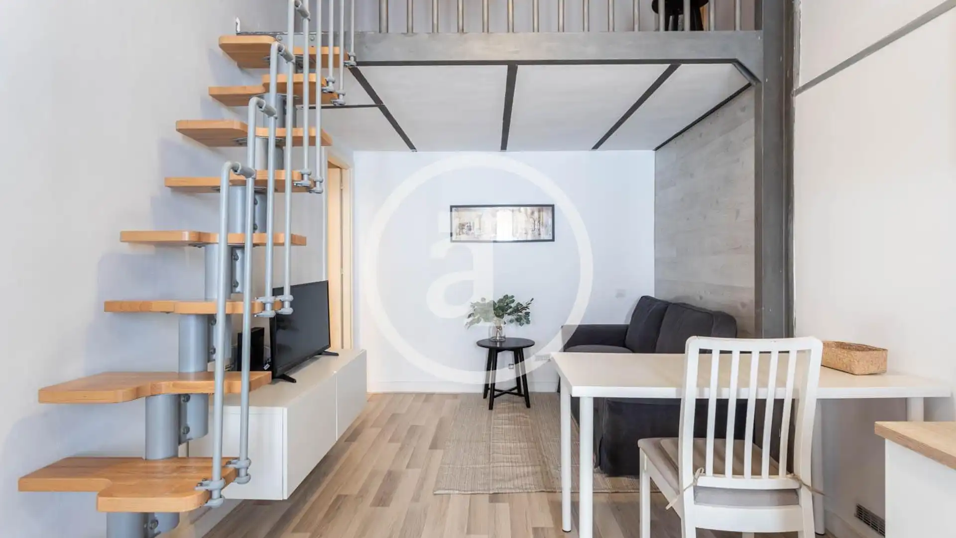 Flat for rent in Carrer de Sant Roc, Hostafrancs