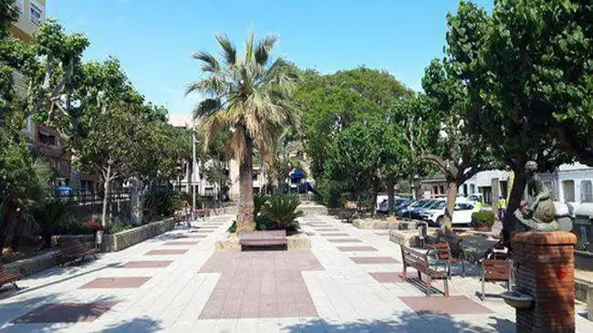 Piso en venta en C/ Nuria, Zona Alta