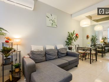 Wohnung zur Miete in Nou Barris